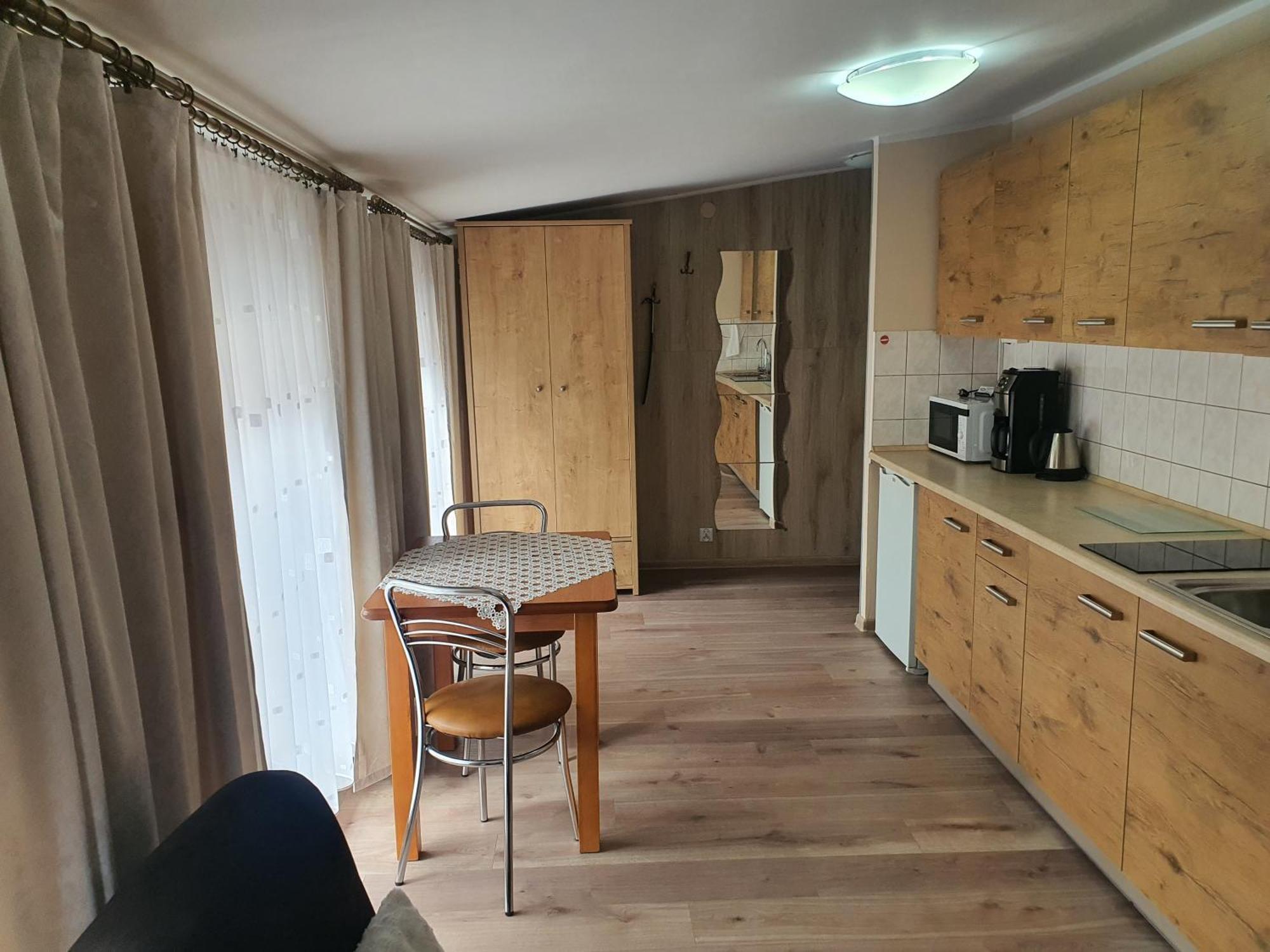 קטוביץ Aparthouse Apartamenty Centrum - In The City Center Near The Train Station חדר תמונה